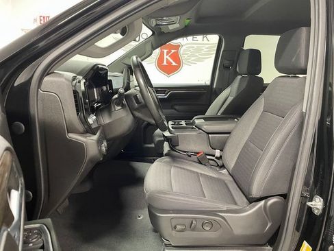 Used 2023 Chevrolet Silverado 1500 LT AWD/4WD image 11