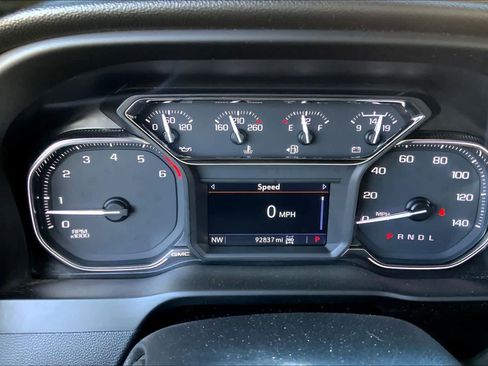 Used 2023 GMC Sierra 2500 SLE w/ X31 Off-Road Package image 23