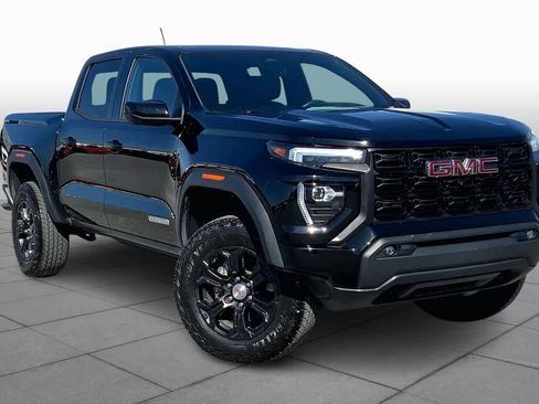 Used 2024 GMC Canyon Elevation w/ Elevation Premium Package image 3