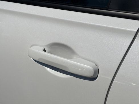 New 2026 Honda Pilot EX-L image 14