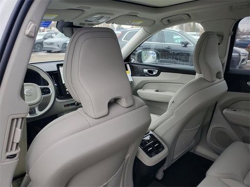 New 2026 Volvo XC60 B5 Ultra w/ Protection Package Premier image 25