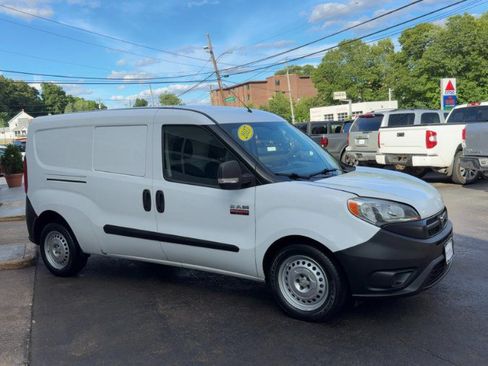 Used 2017 RAM ProMaster City Tradesman FWD image 4