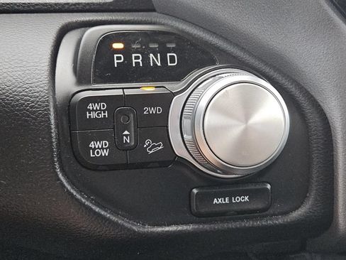 Used 2024 RAM 2500 Rebel AWD/4WD image 16