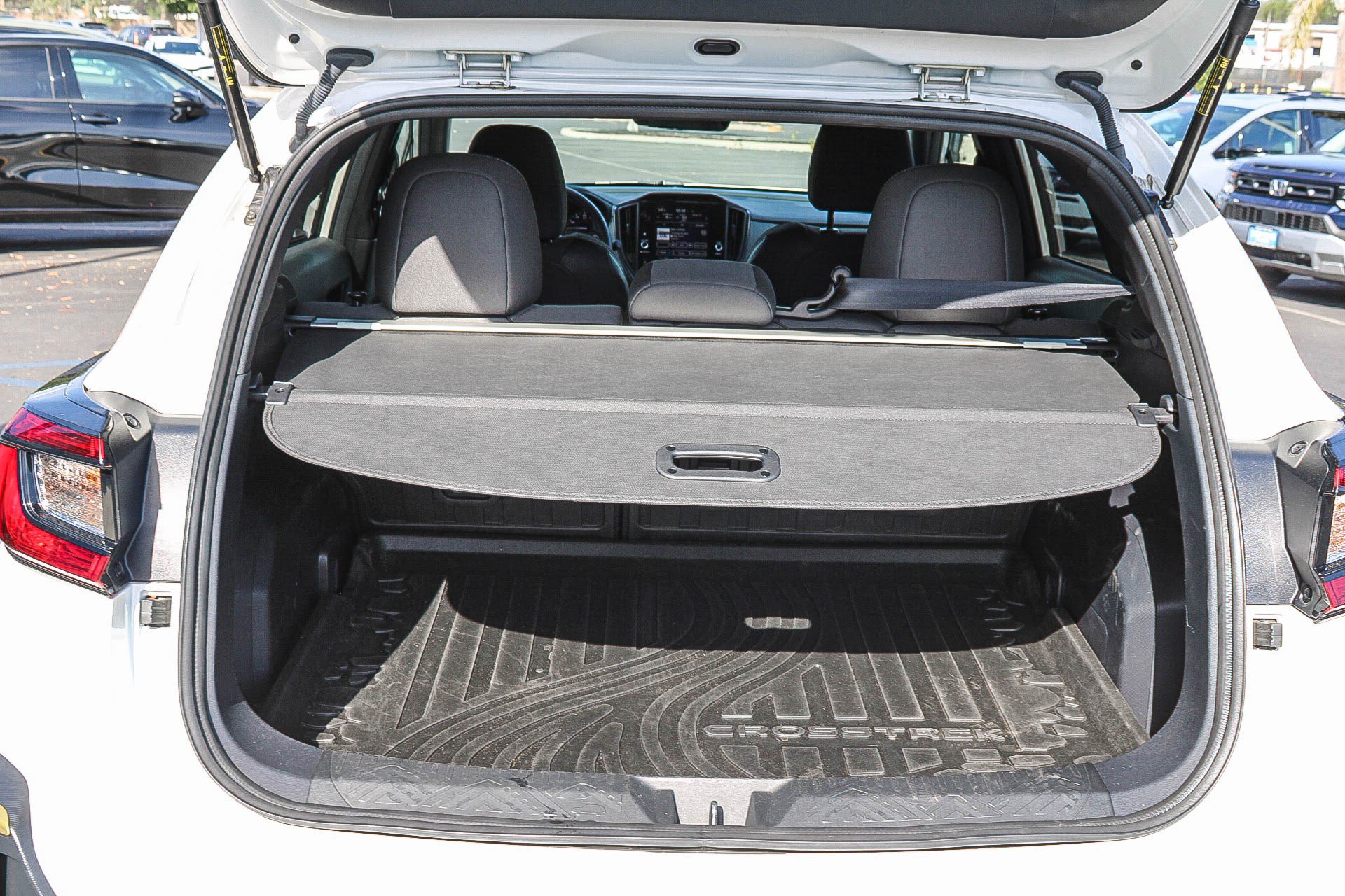Used 2025 Subaru Crosstrek 2.5i Sport w/ Crosstrek Mirror Package AWD/4WD image 28
