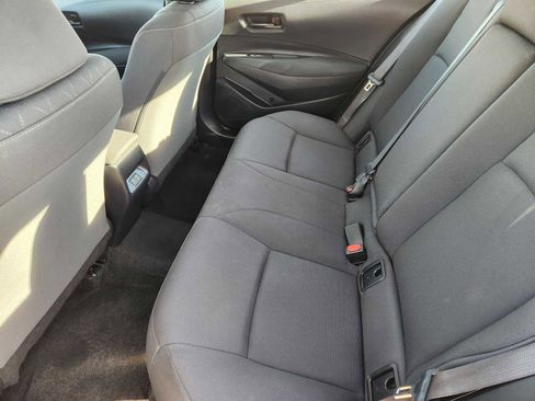 Used 2023 Toyota Corolla LE image 30