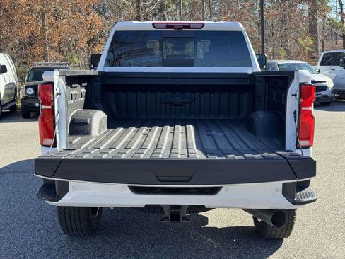 New 2026 Chevrolet Silverado 2500 High Country w/ High Country Premium Package AWD/4WD image 15