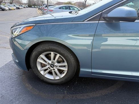 Used 2015 Hyundai Sonata SE image 30