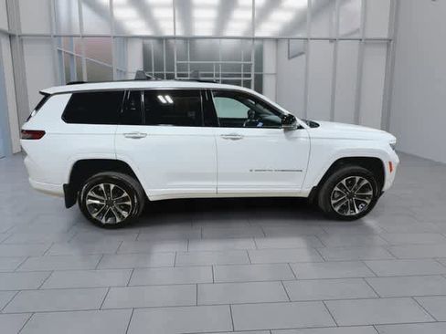 Used 2021 Jeep Grand Cherokee L Overland AWD/4WD image 9