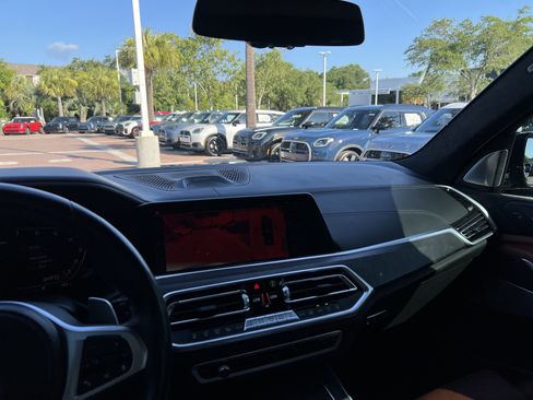 Used 2021 BMW X5 M50i w/ Executive Package AWD/4WD image 30