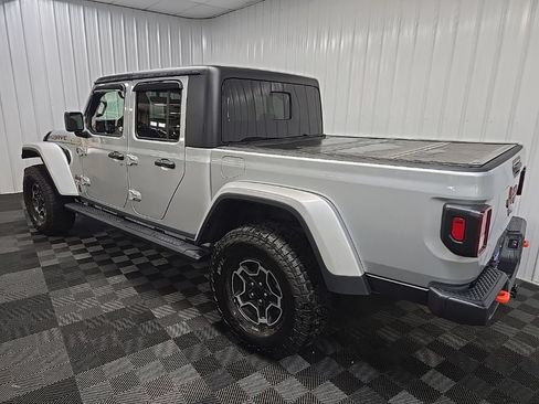 Used 2022 Jeep Gladiator Mojave w/ Cold Weather Group AWD/4WD image 10