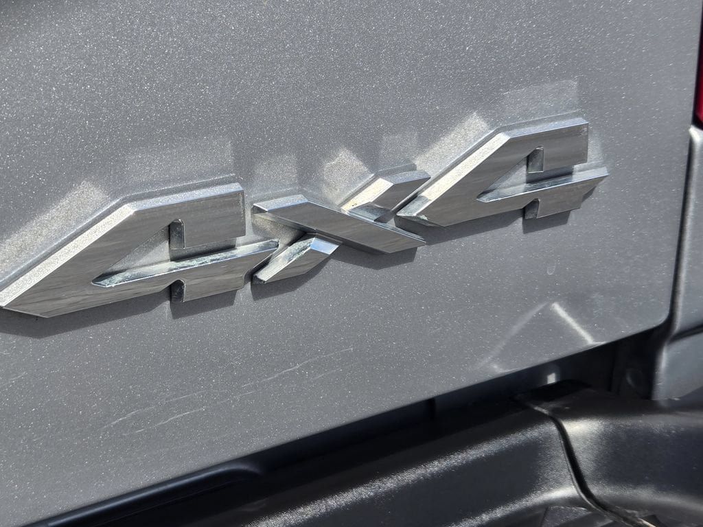 Used 2023 RAM 2500 Laramie AWD/4WD image 19