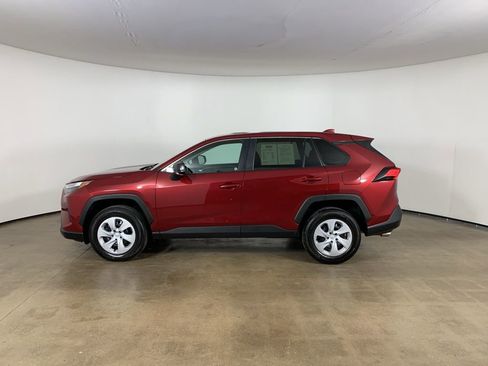 Used 2024 Toyota RAV4 LE image 16