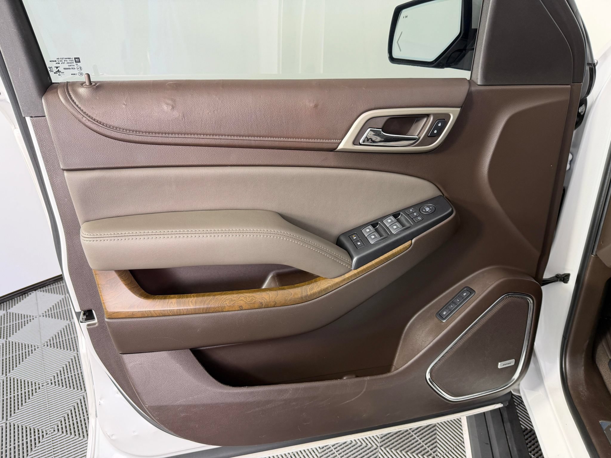 Used 2020 GMC Yukon Denali w/ Open Road Package AWD/4WD image 25