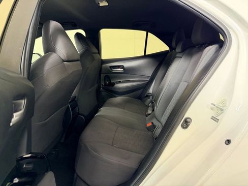 Used 2019 Toyota Corolla SE w/ Carpet Mat Package image 22
