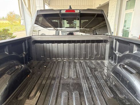 Used 2022 RAM 1500 Big Horn AWD/4WD image 24