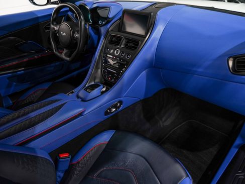 Used 2020 Aston Martin DBS Superleggera RWD image 15