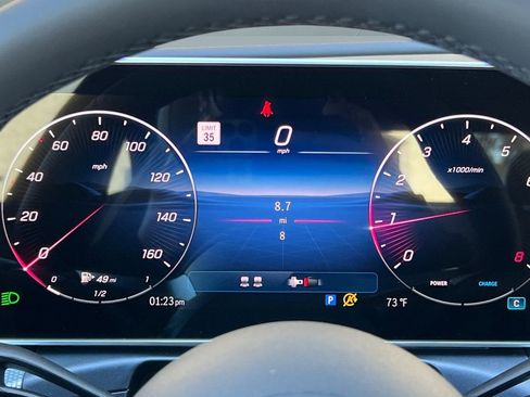 New 2026 Mercedes-Benz CLE 300 4MATIC Coupe image 16