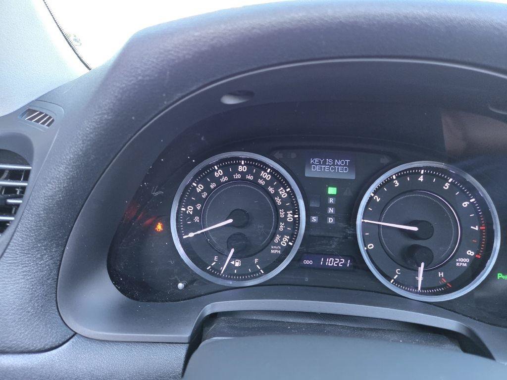 Used 2011 Lexus IS 250C w/ Luxury Pkg RWD image 35
