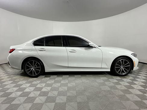 Used 2021 BMW 330i Sedan w/ Driving Assistance Package image 5
