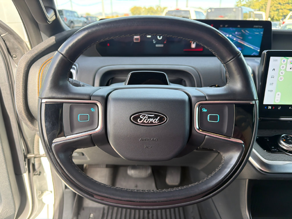 Used 2025 Ford Expedition Tremor AWD/4WD image 27