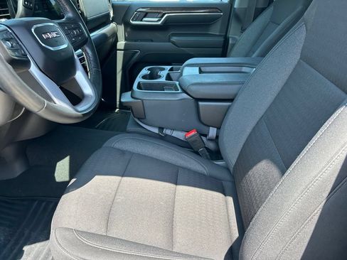 Used 2024 GMC Sierra 1500 Elevation RWD image 11