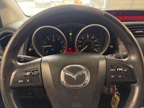 Used 2012 MAZDA MAZDA5 Sport image 26