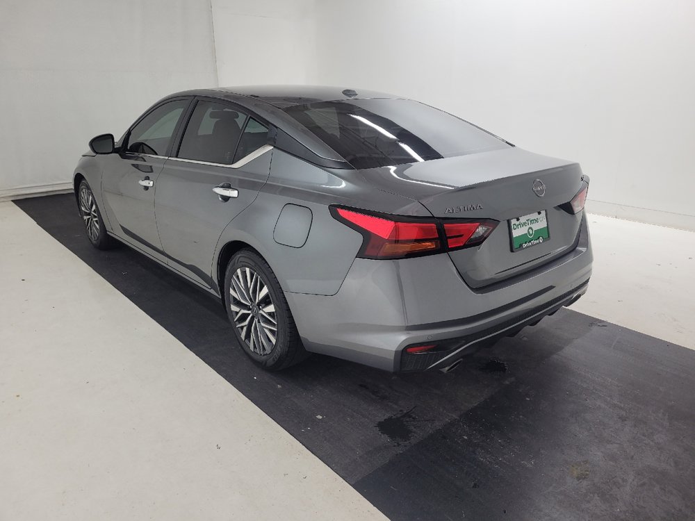 Used 2023 Nissan Altima 2.5 SV w/ SV Premium Package FWD image 5