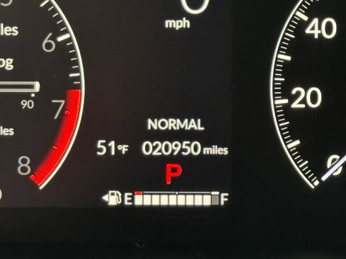 Certified 2023 Honda HR-V LX image 19