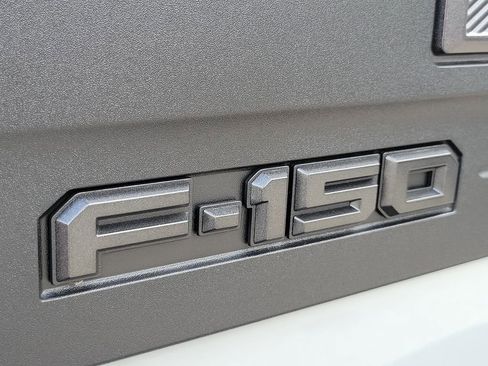 Used 2026 Ford F150 Raptor AWD/4WD image 32