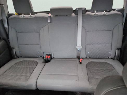 Used 2023 Chevrolet Silverado 2500 Custom w/ Custom Value Package image 26