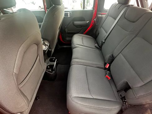 Used 2020 Jeep Wrangler Unlimited Sport AWD/4WD image 20
