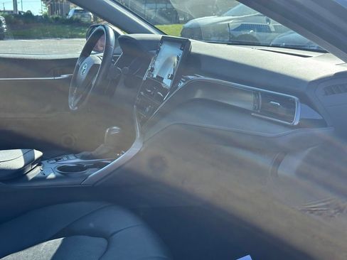 Used 2024 Toyota Camry XSE FWD image 18