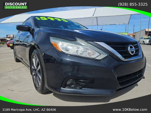 Used 2017 Nissan Altima 2.5 SV image 1