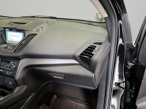 Used 2018 Ford Escape SE w/ SE SYNC Package image 26