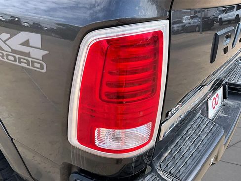 Used 2017 RAM 2500 Limited AWD/4WD image 27