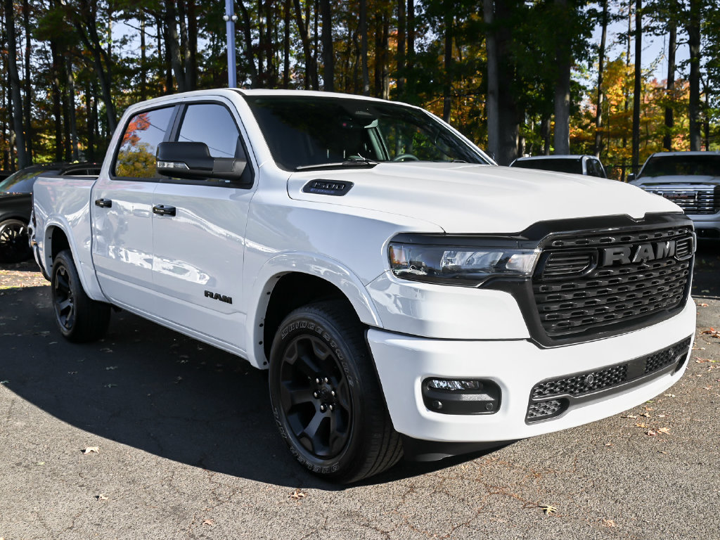 Used 2025 RAM 1500 Big Horn AWD/4WD image 3