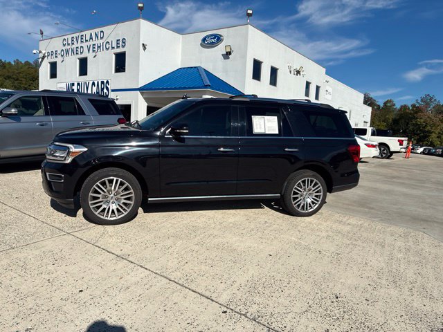 Used 2023 Ford Expedition Limited RWD image 14