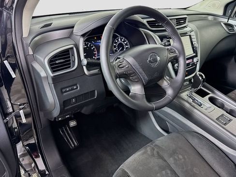 Used 2019 Nissan Murano SV w/ Premium Package AWD/4WD image 19