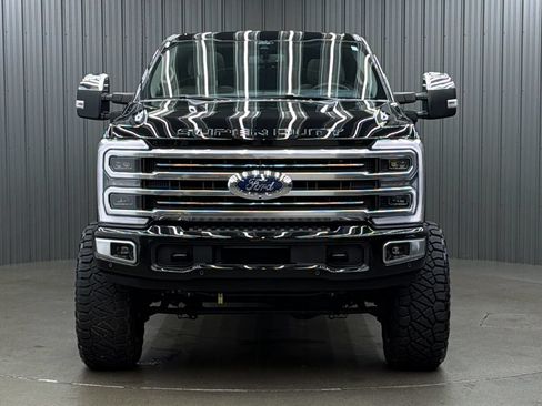 Used 2026 Ford F250 Platinum w/ Platinum Plus Package AWD/4WD image 8