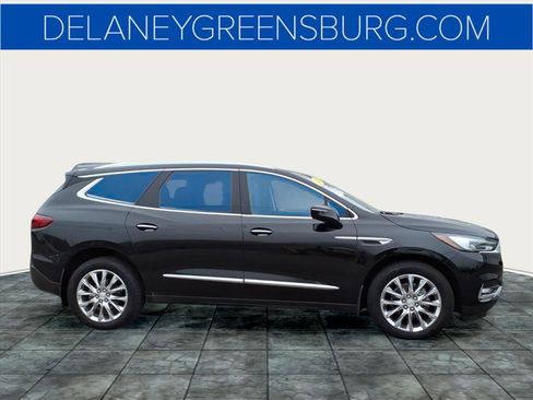 Used 2021 Buick Enclave Premium w/ Sun and Sites Package image 2