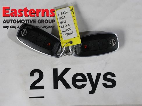 Used 2024 Nissan Ariya AWD image 23