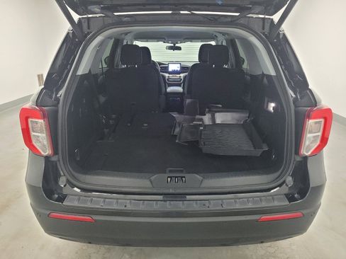 Used 2022 Ford Explorer XLT AWD/4WD image 29