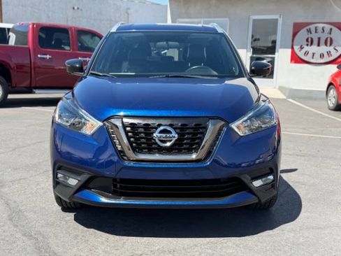Used 2019 Nissan Kicks SR w/ SR Premium Package FWD image 8