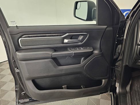 Used 2022 RAM 1500 Big Horn AWD/4WD image 10