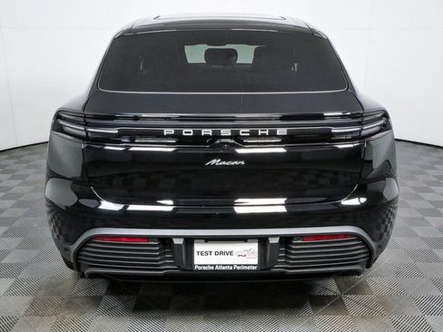 New 2026 Porsche Macan Electric image 32