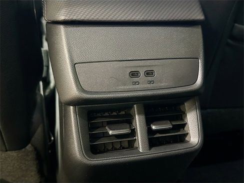 New 2026 Chevrolet Equinox LT w/ Convenience Package II image 28