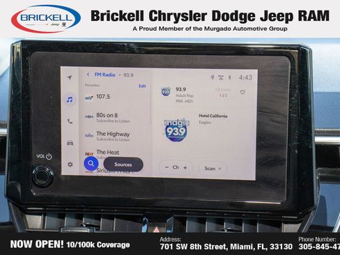 Used 2024 Toyota Corolla Cross LE image 21