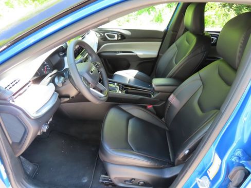 Used 2024 Jeep Compass Limited AWD/4WD image 27