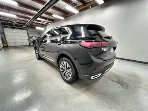 Used 2024 Buick Envision Preferred image 6