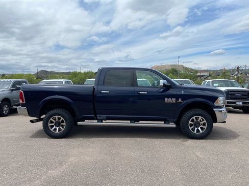 Used 2013 RAM 2500 Laramie w/ Convenience Group AWD/4WD image 2